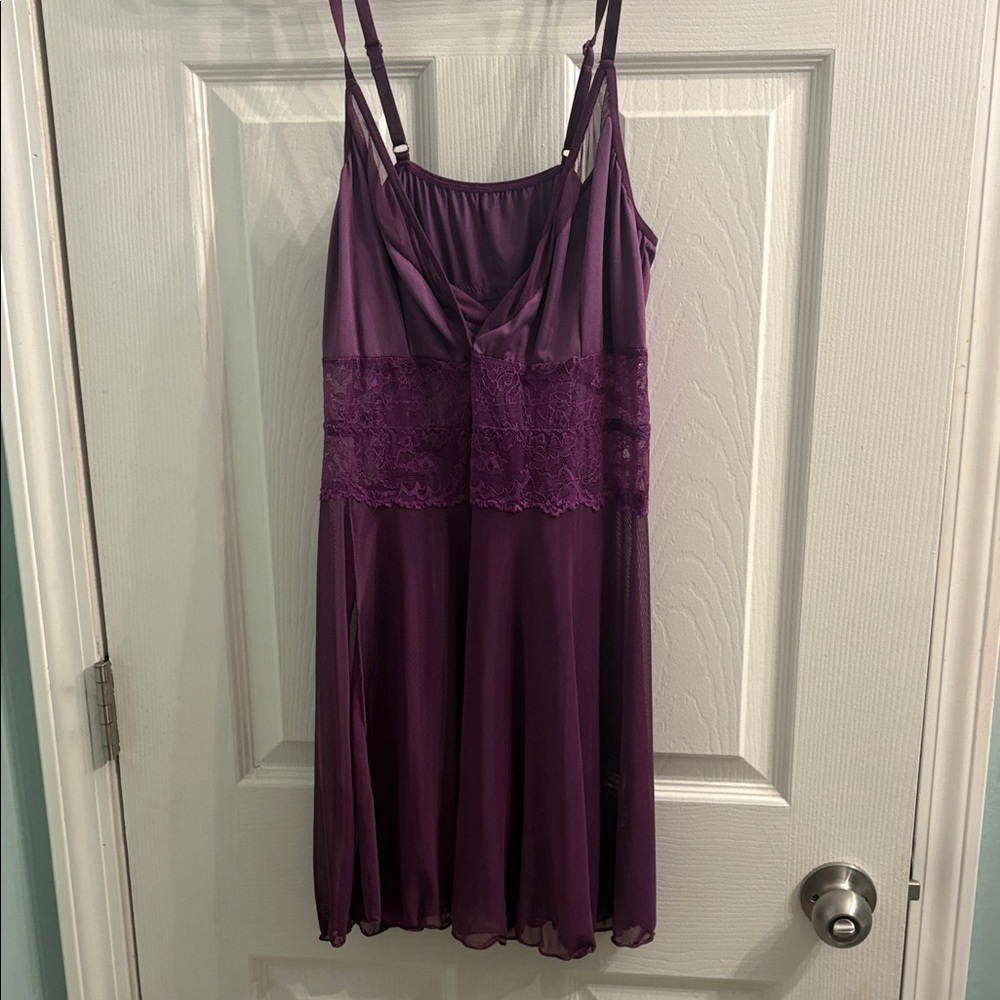 Elegant Purple Lace Chemise